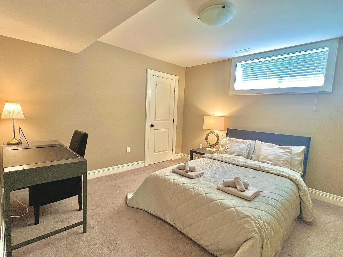 Cozy And Stylish Entire Suite In Halifax Apartment